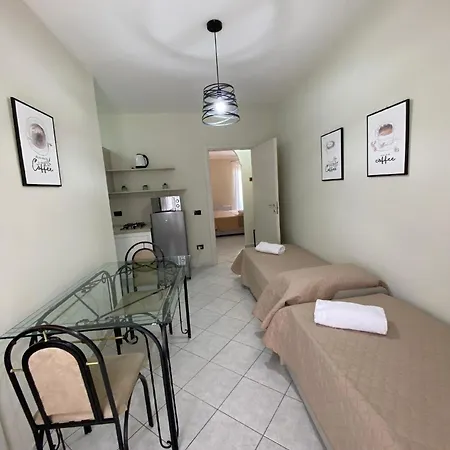 Apartment Scala Dei Turchi Palace Fuer 4 Personen In